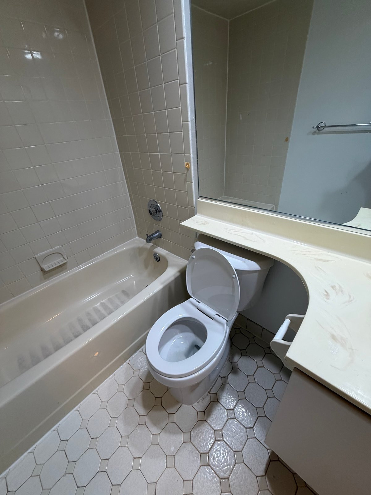 406 Woodhaven Drive Edison NJ 08817