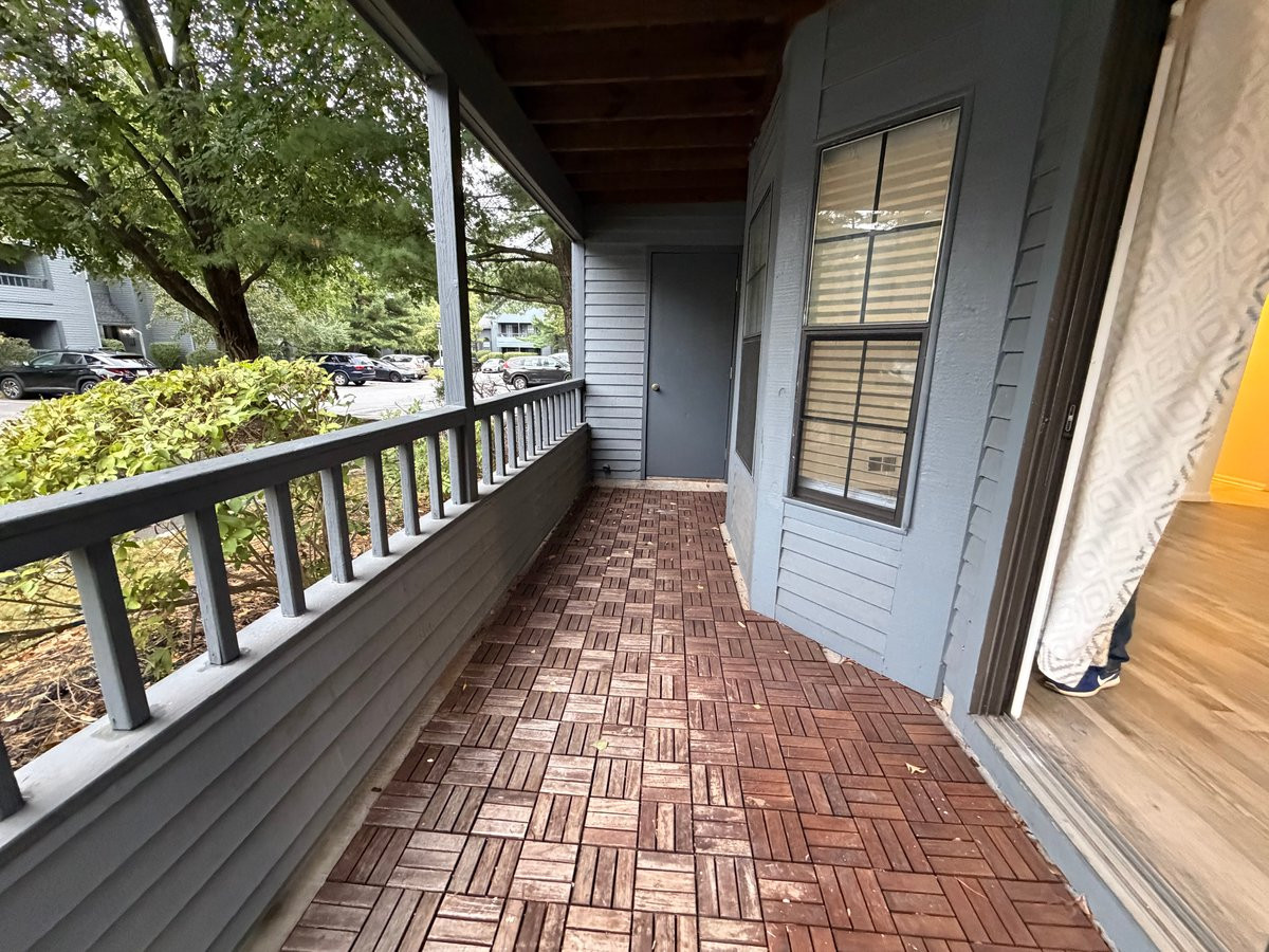 406 Woodhaven Drive Edison NJ 08817