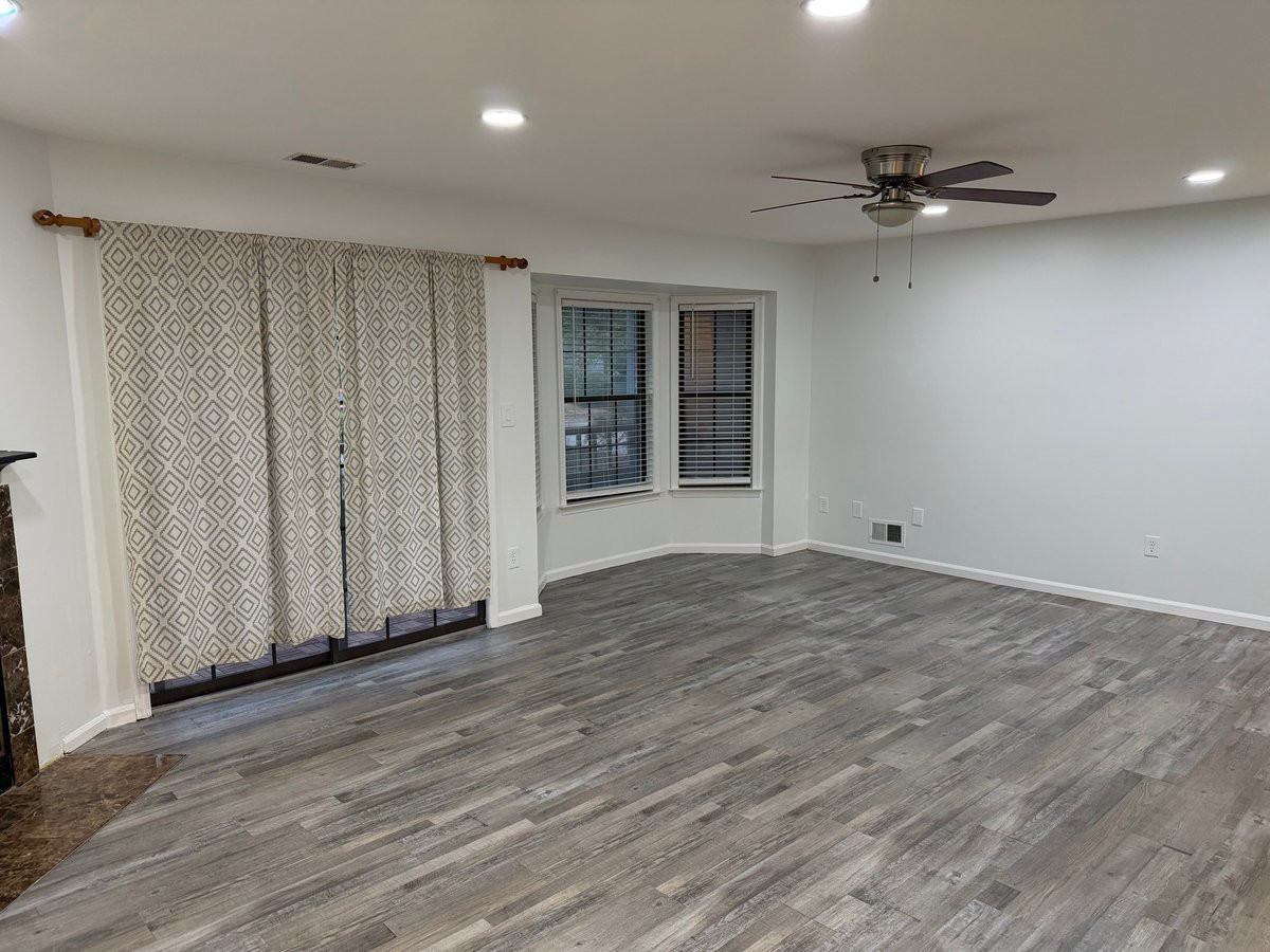 406 Woodhaven Drive Edison NJ 08817