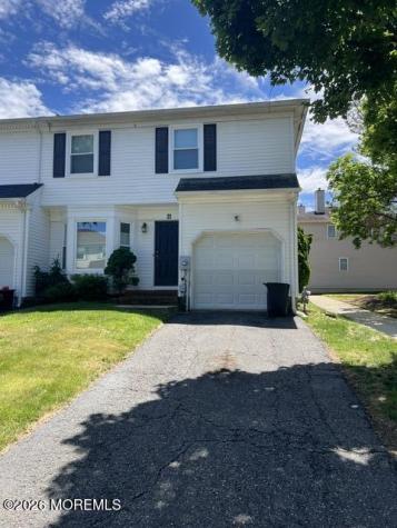 21 Carriage Lane Englishtown NJ 07726