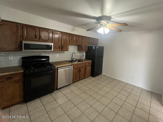 21 Carriage Lane Englishtown NJ 07726