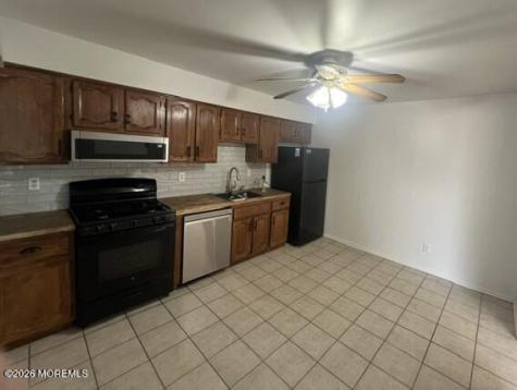 21 Carriage Lane Englishtown NJ 07726