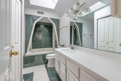 1 Central Avenue Atlantic Highlands NJ 07716