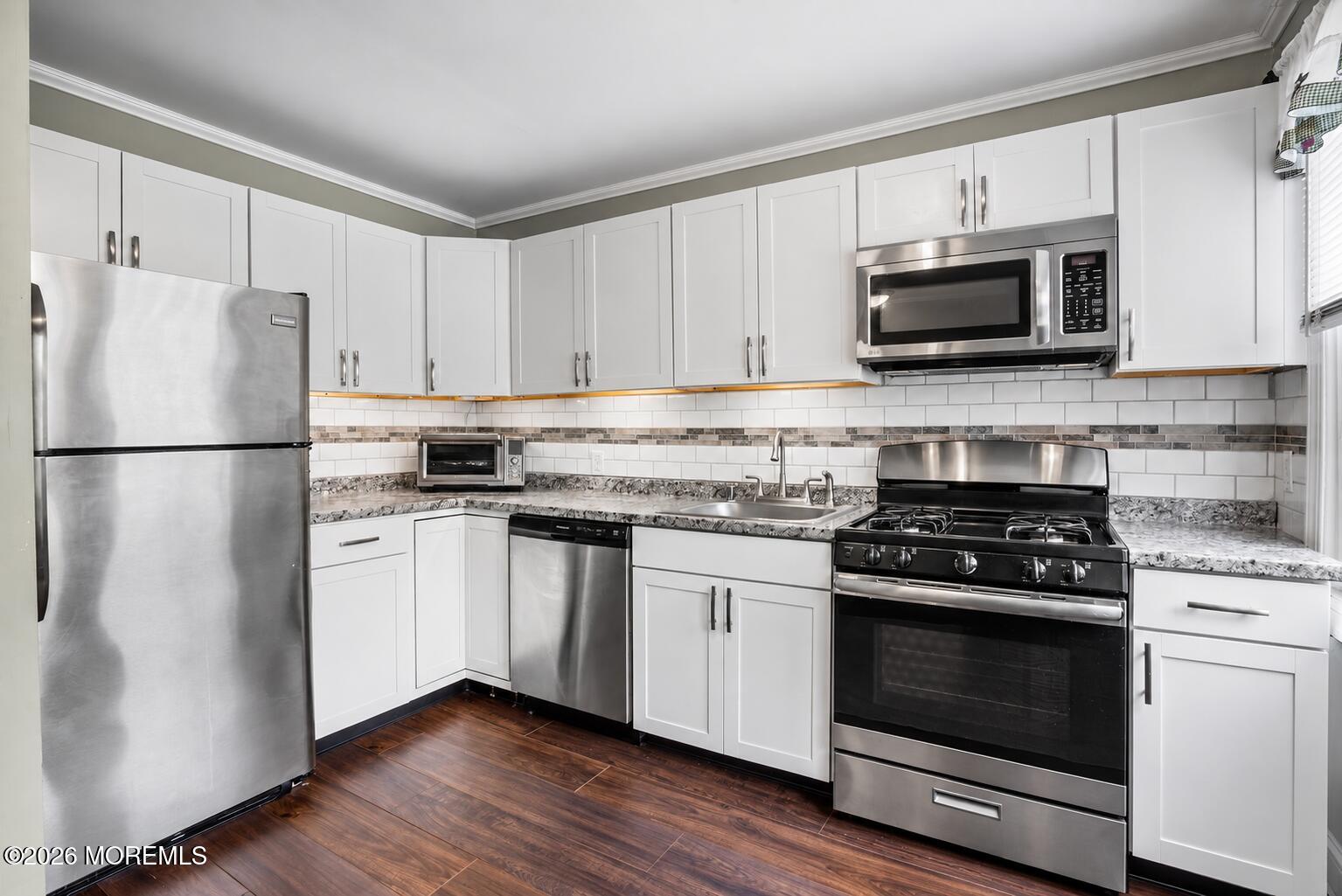 124 Belshaw Avenue Shrewsbury Twp NJ 07724