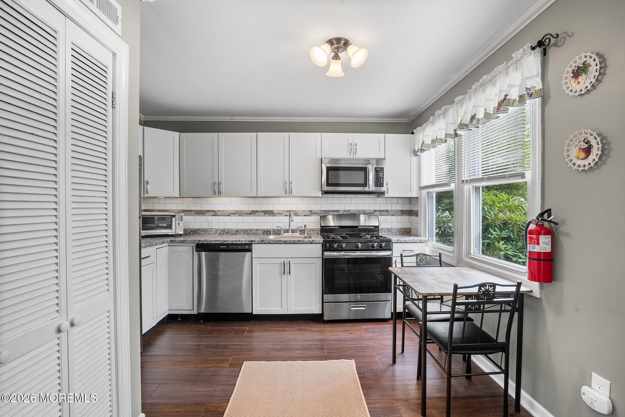 124 Belshaw Avenue Shrewsbury Twp NJ 07724