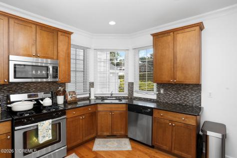 16 Mariners Bend Brielle NJ 08730