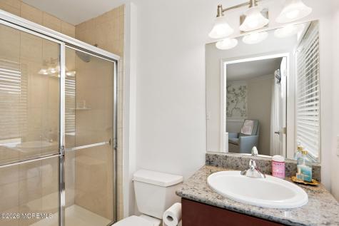 16 Mariners Bend Brielle NJ 08730