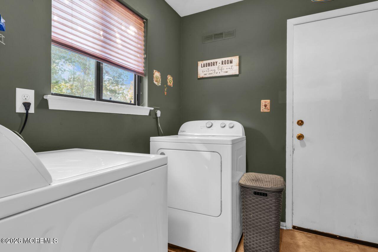 16 Cardinal Lane Howell NJ 07731