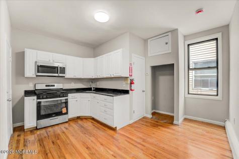 1202 13th Street North Bergen NJ 07047