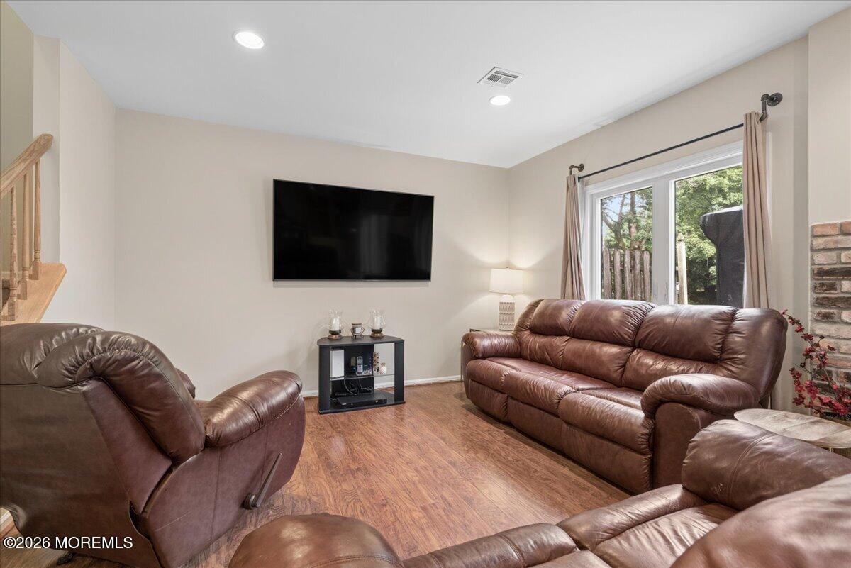 193 Pear Drive Marlboro NJ 07746