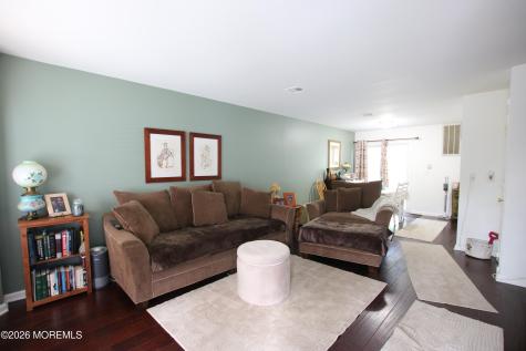 37 Horseshoe Court Tinton Falls NJ 07753