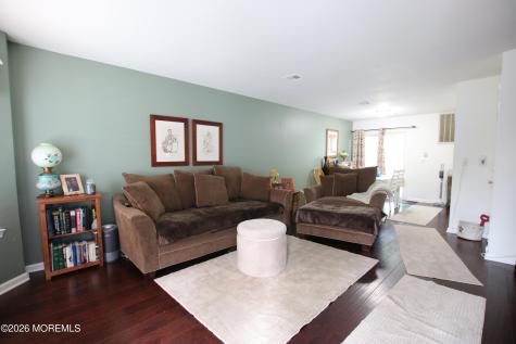 37 Horseshoe Court Tinton Falls NJ 07753