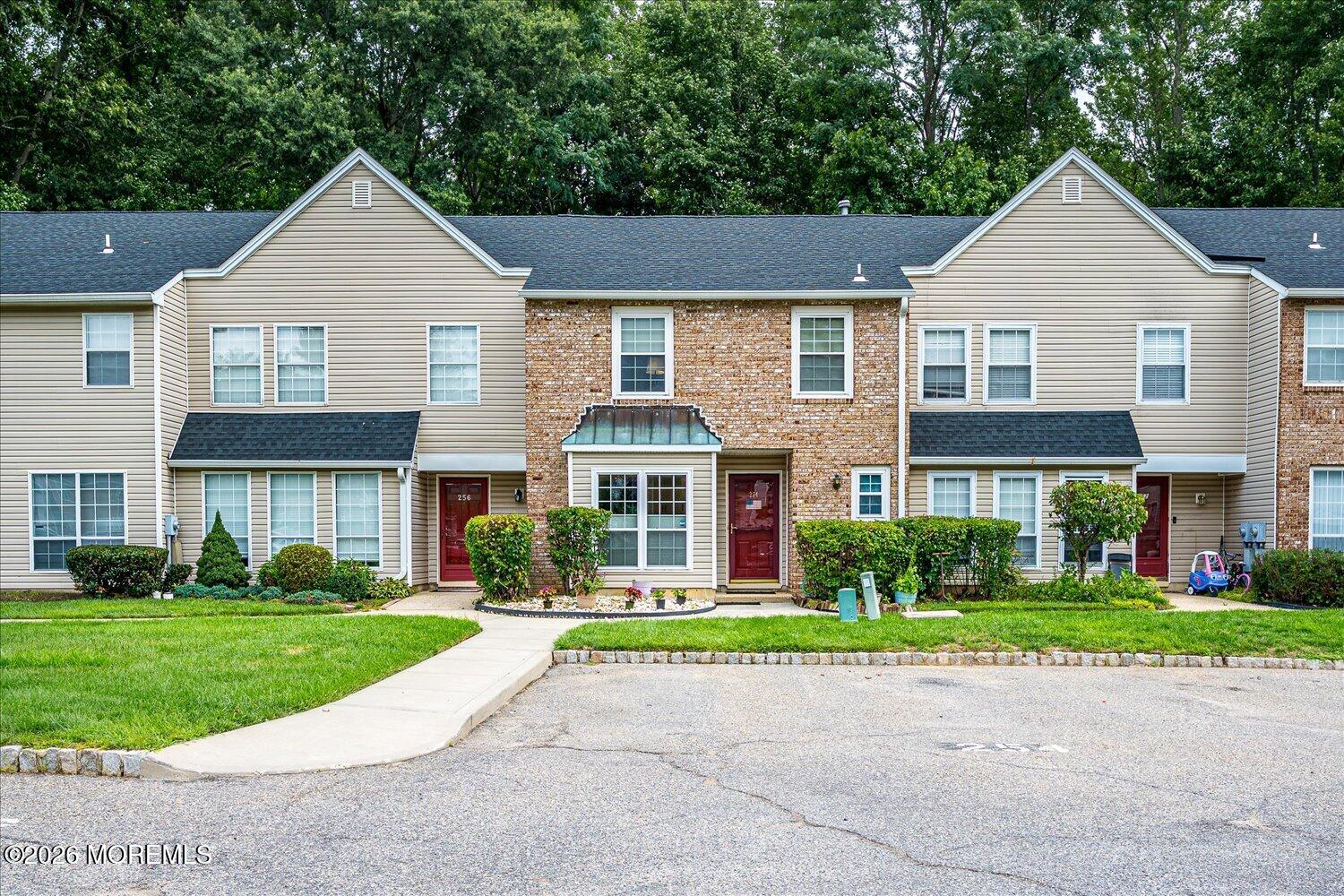 254 Teasdale Place Morganville NJ 07751