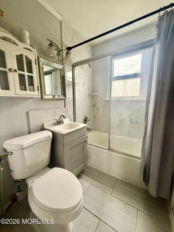98 Belshaw Avenue Shrewsbury Twp NJ 07724