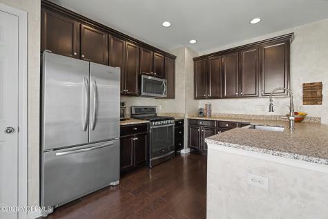 117 Beacon Lane Eatontown NJ 07724
