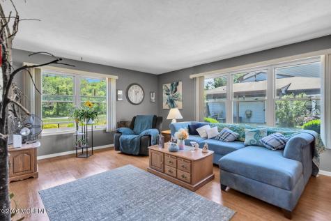 286 Greenwood Loop Road Brick NJ 08724
