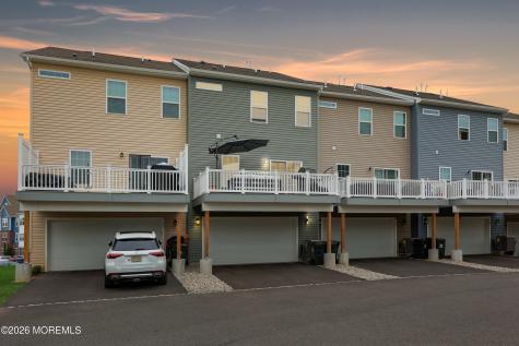 72 Anchor Way Cliffwood NJ 07721