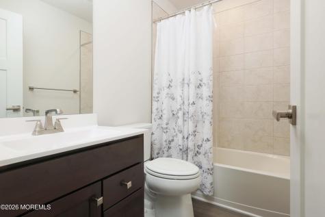 72 Anchor Way Cliffwood NJ 07721
