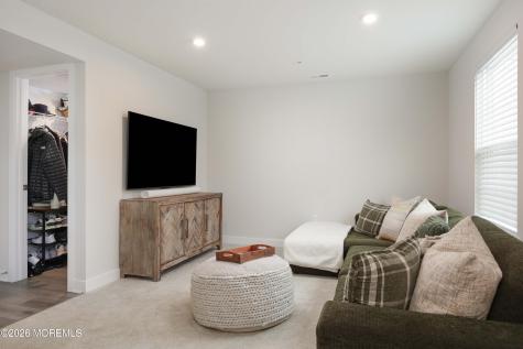 72 Anchor Way Cliffwood NJ 07721
