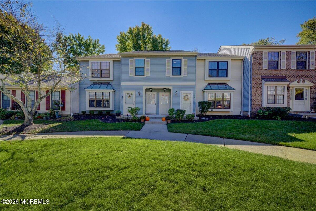 8 Deptford Court Freehold NJ 07728