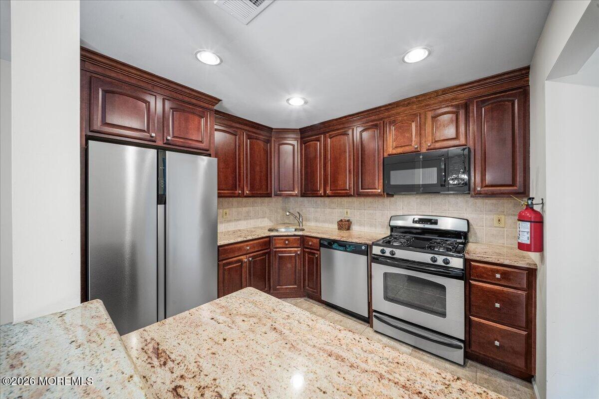 8 Deptford Court Freehold NJ 07728