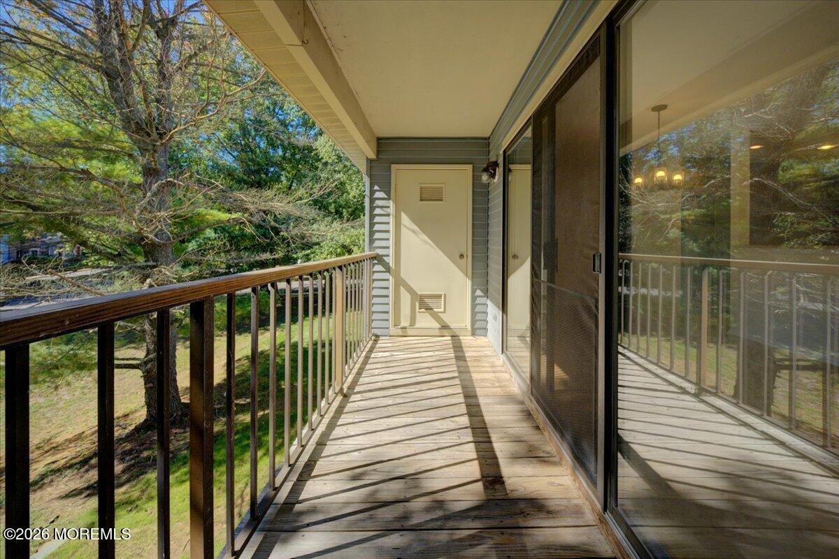 8 Deptford Court Freehold NJ 07728