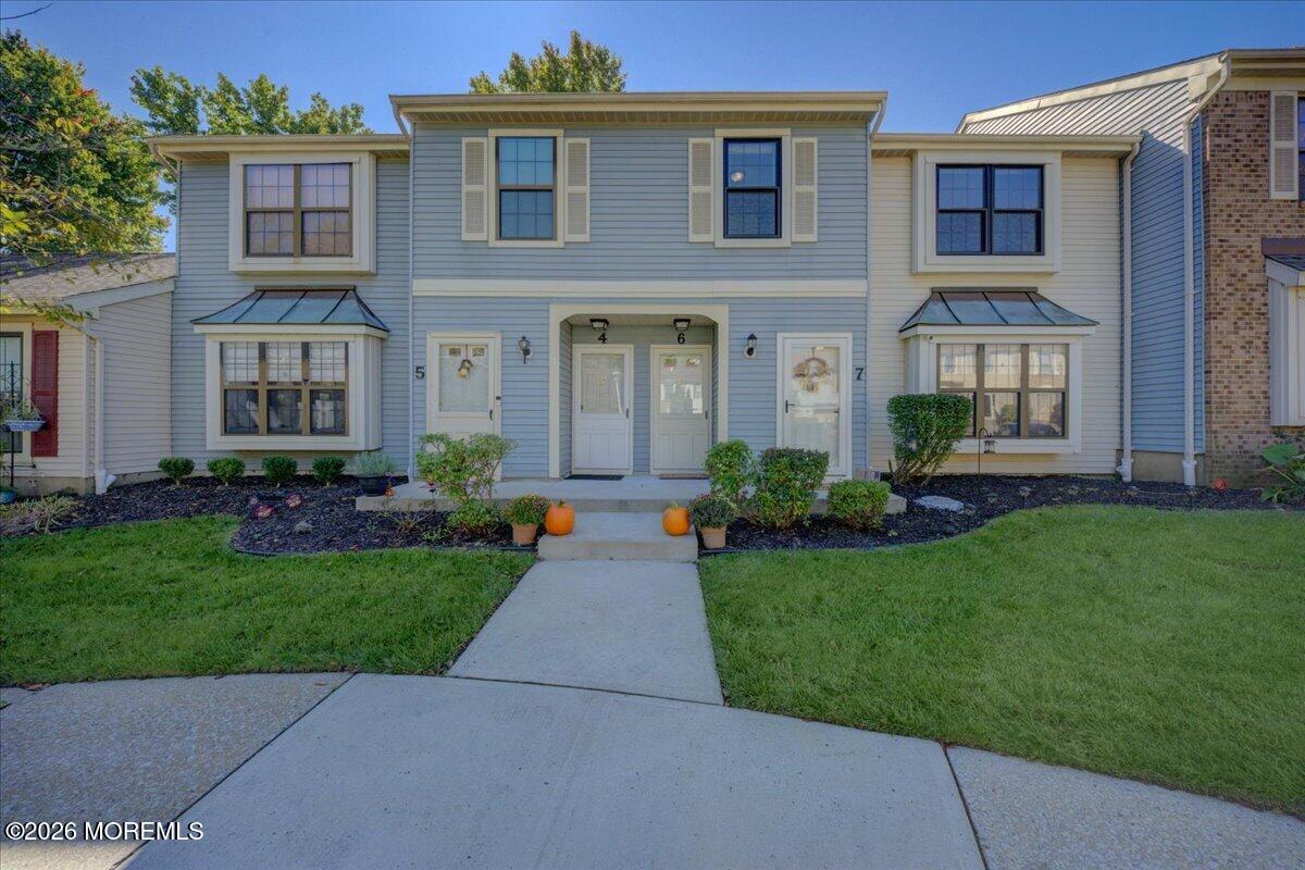 8 Deptford Court Freehold NJ 07728