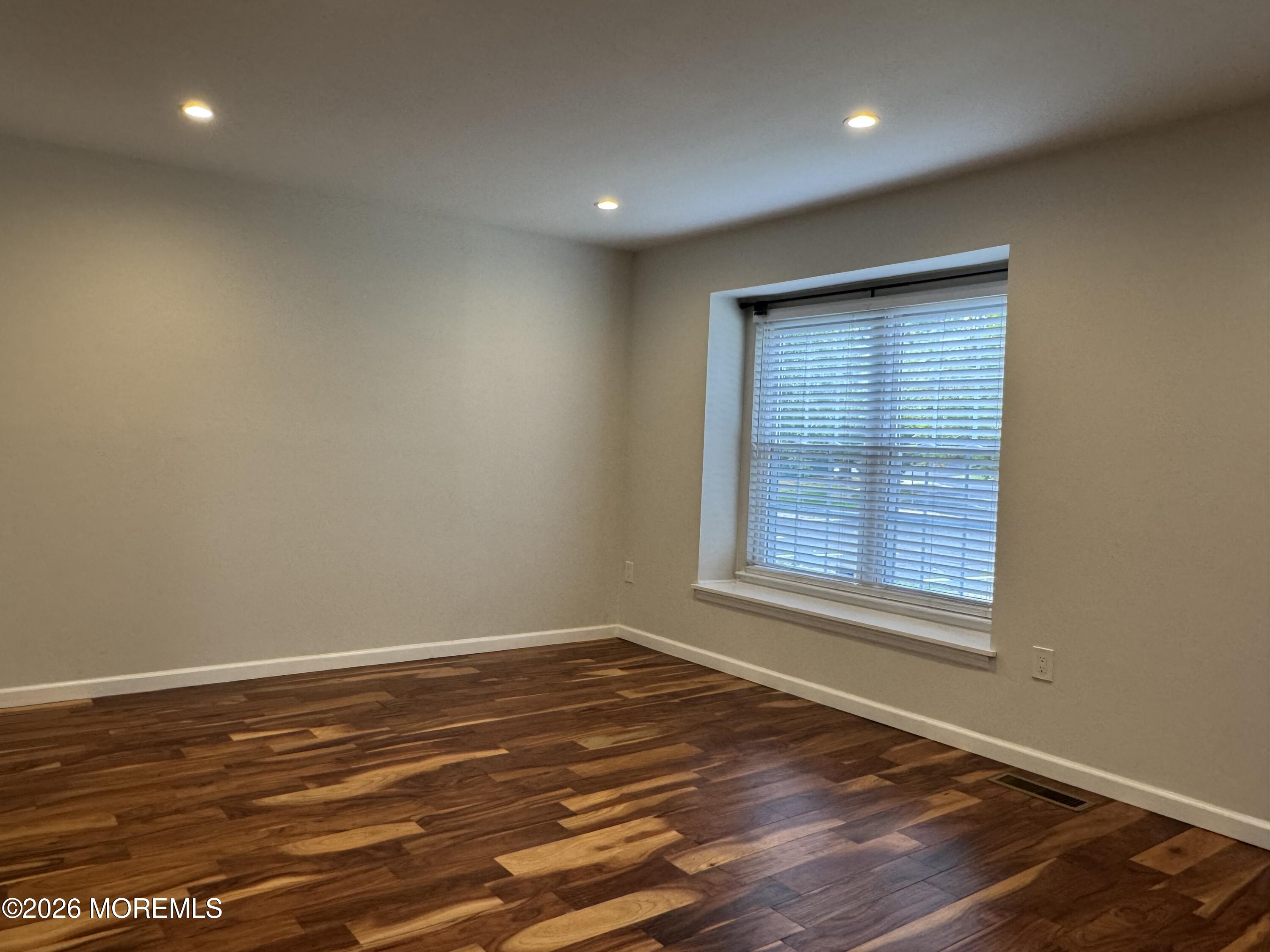 46 Kingsley Way Freehold NJ 07728