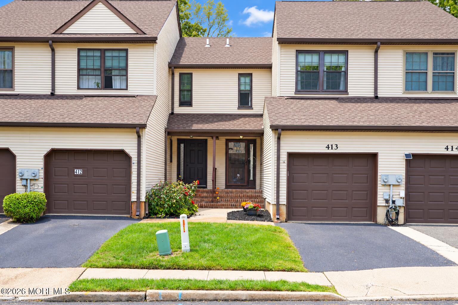 413 Oak Knoll Drive Manalapan NJ 07726