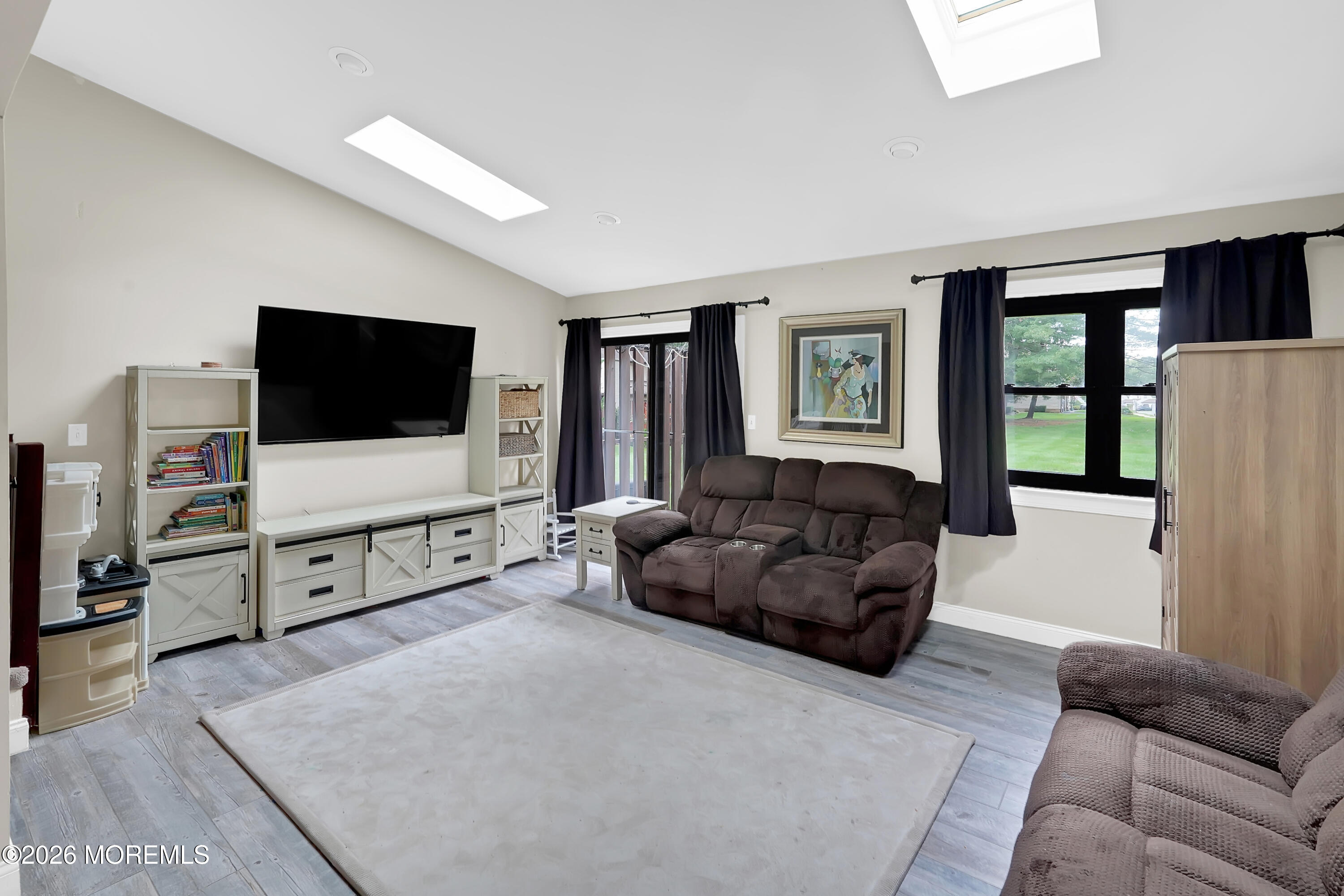 413 Oak Knoll Drive Manalapan NJ 07726
