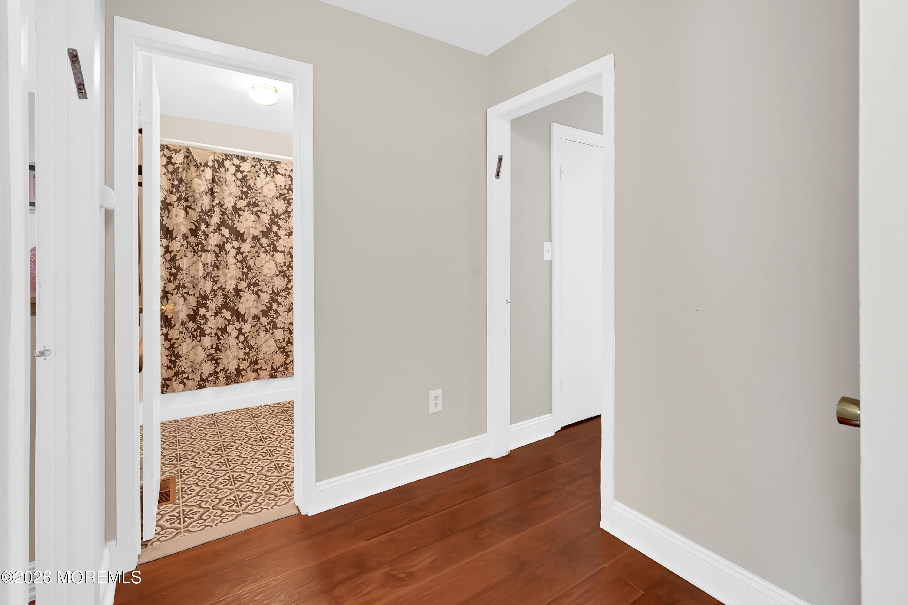 413 Oak Knoll Drive Manalapan NJ 07726