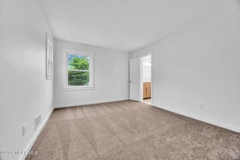 8 Jennings Court Freehold NJ 07728