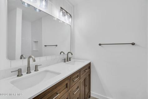 8 Jennings Court Freehold NJ 07728
