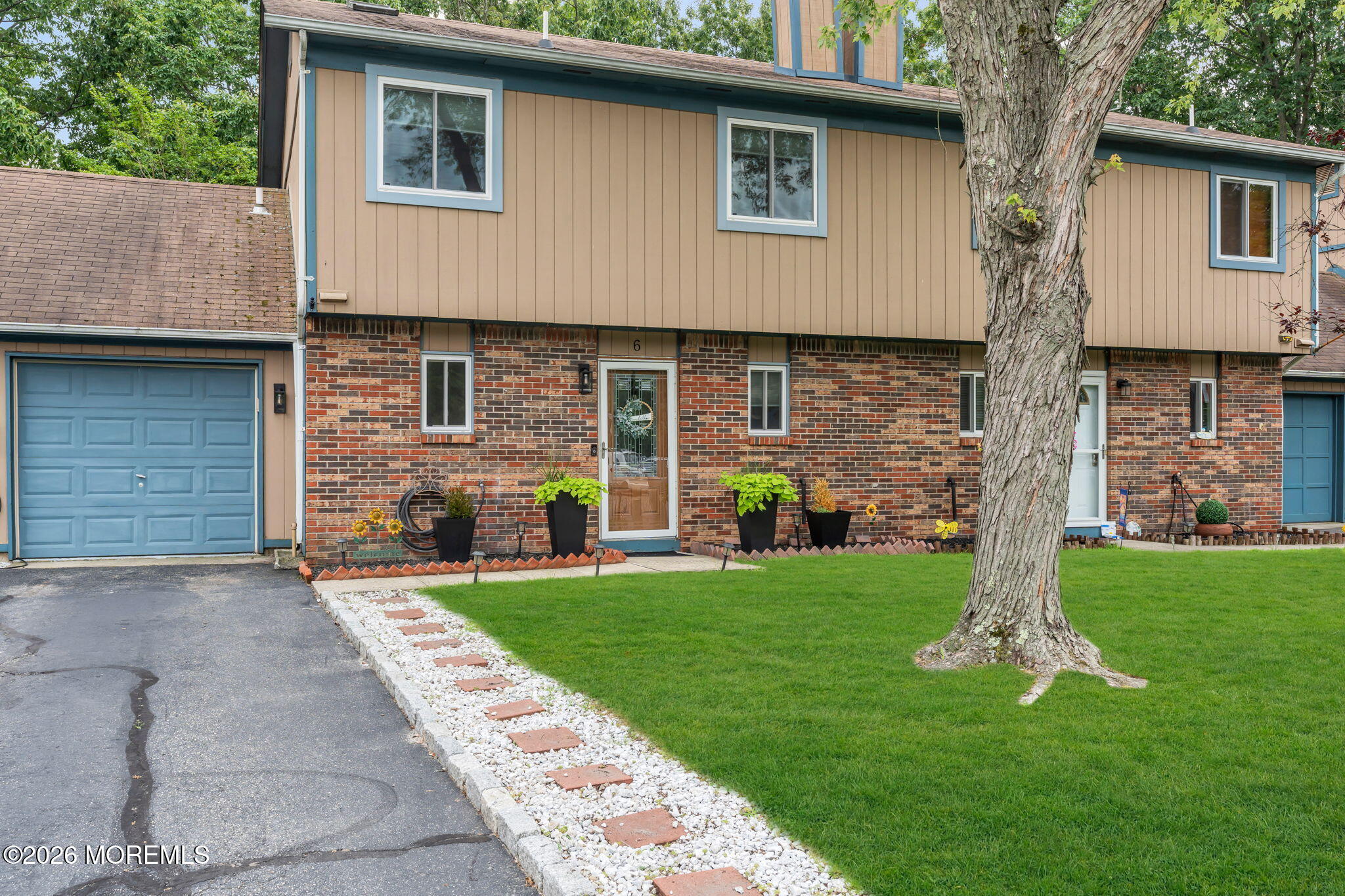 6 Swallow Lane Howell NJ 07731