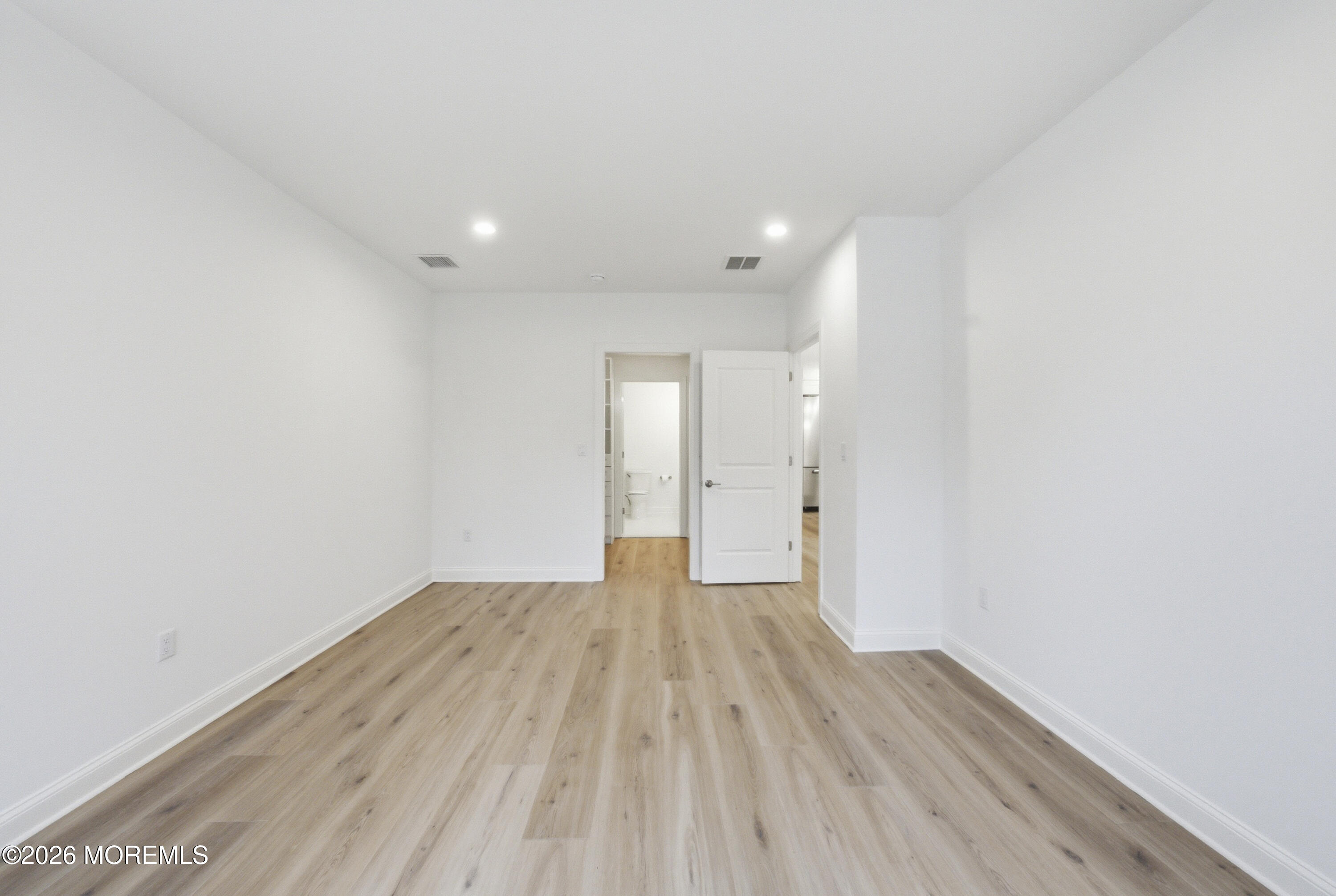 18 Remington Court Farmingdale NJ 07727