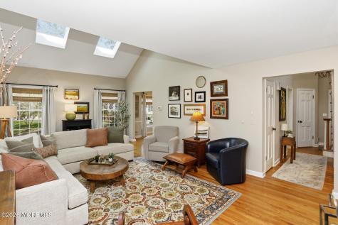 5 Berkeley Square Brielle NJ 08730