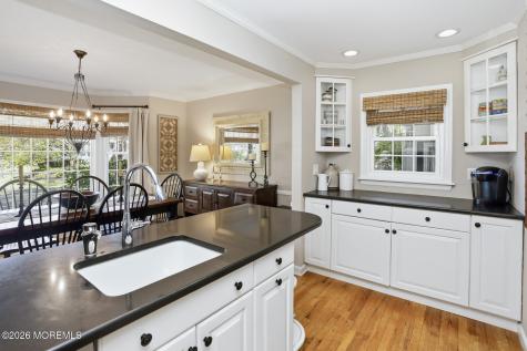 5 Berkeley Square Brielle NJ 08730