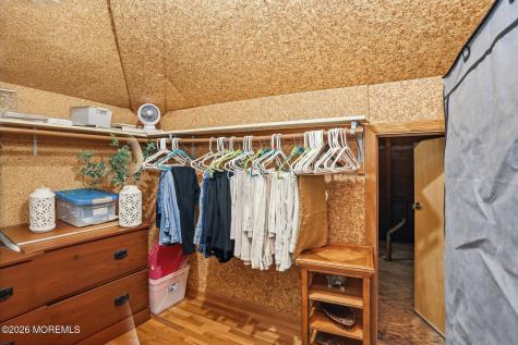 5 Berkeley Square Brielle NJ 08730