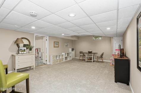 5 Berkeley Square Brielle NJ 08730