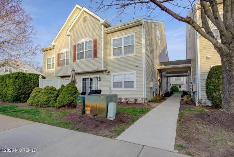 76 Shinnecock Hills Court Howell NJ 07731