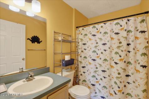 76 Shinnecock Hills Court Howell NJ 07731