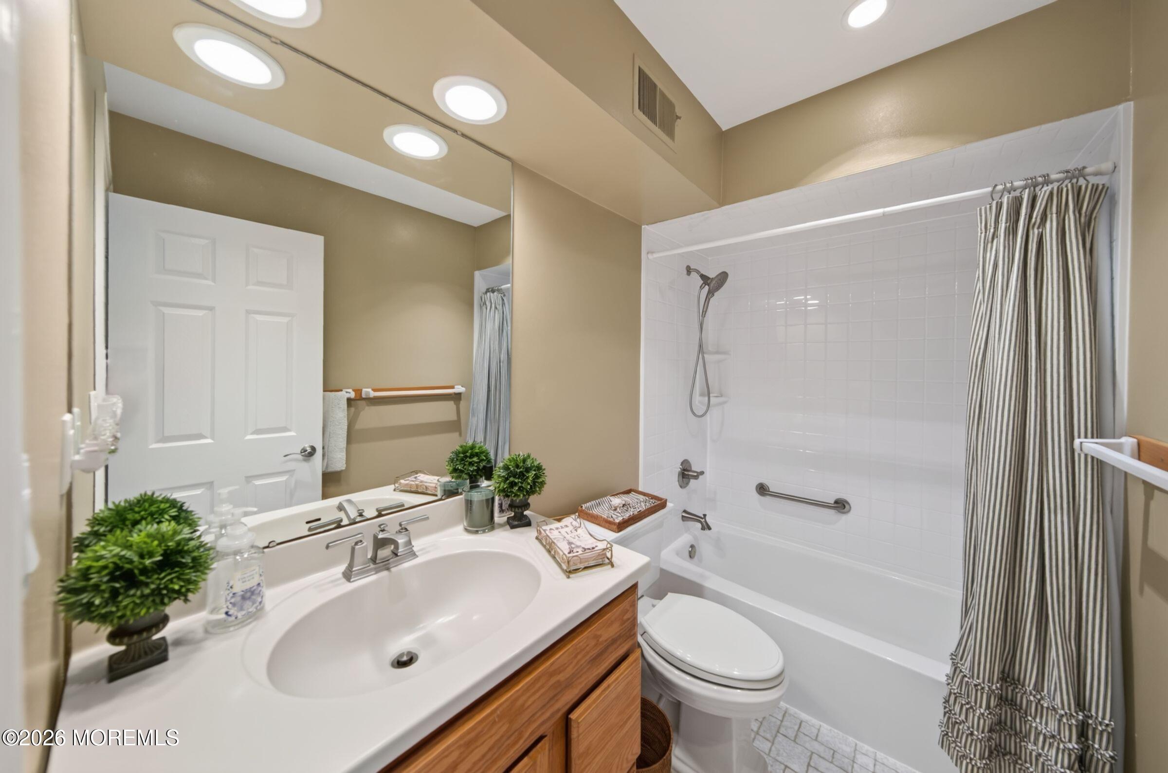 30 Portland Road Highlands NJ 07732