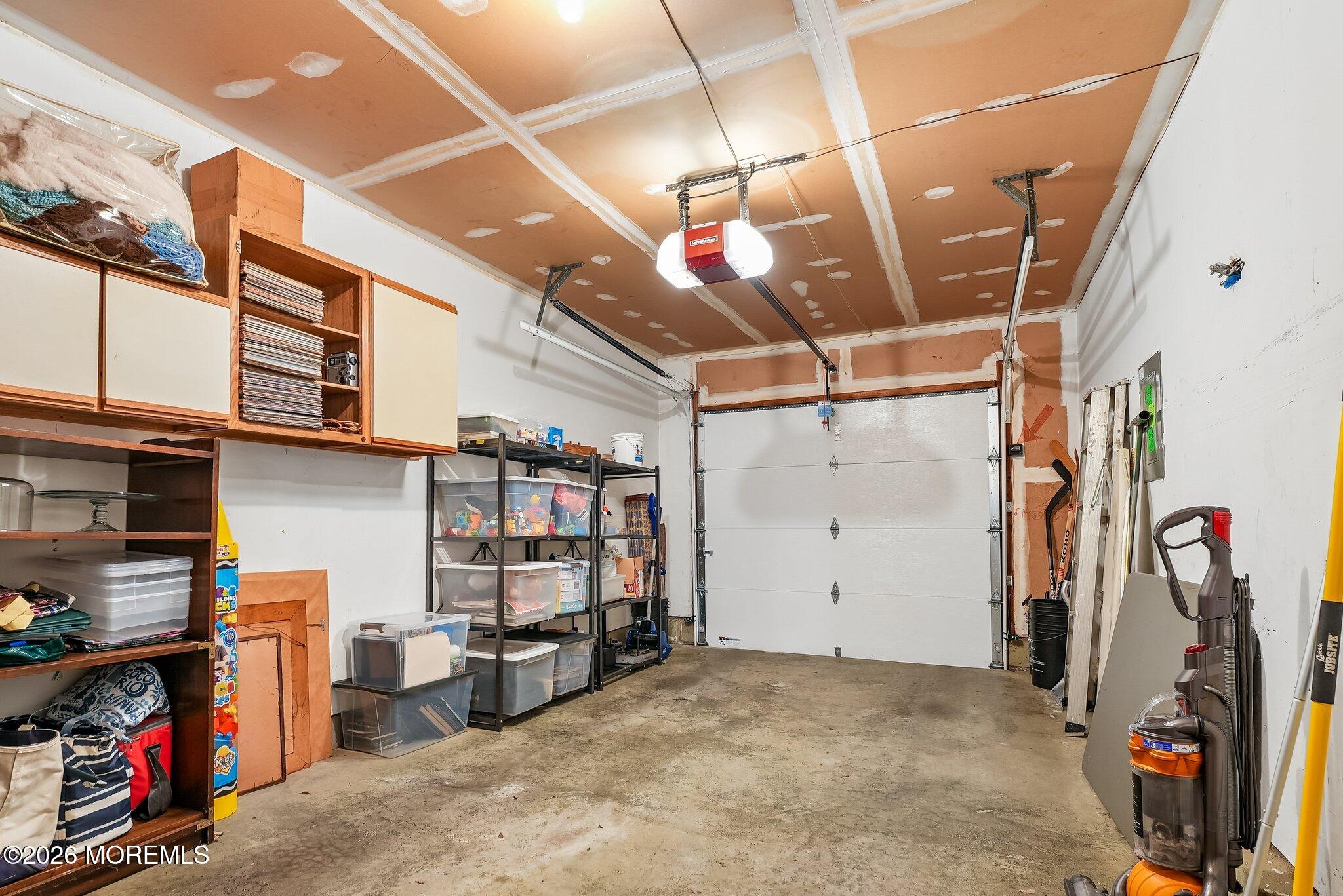 17 Cooper Court Freehold NJ 07728