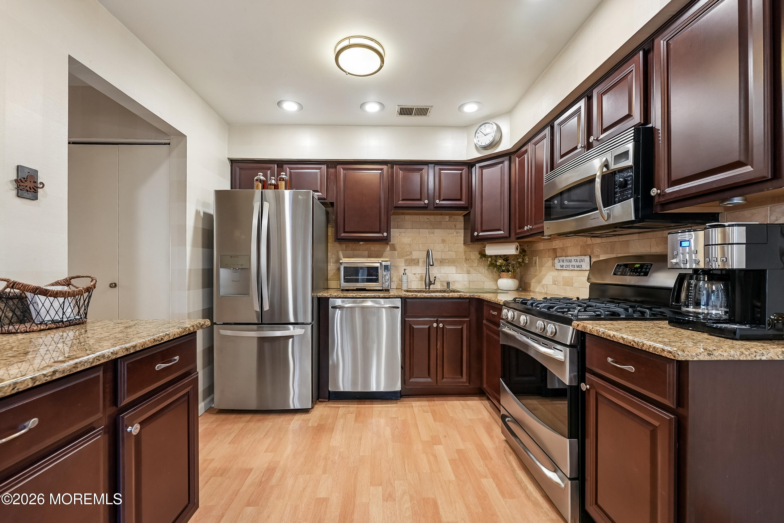 17 Cooper Court Freehold NJ 07728
