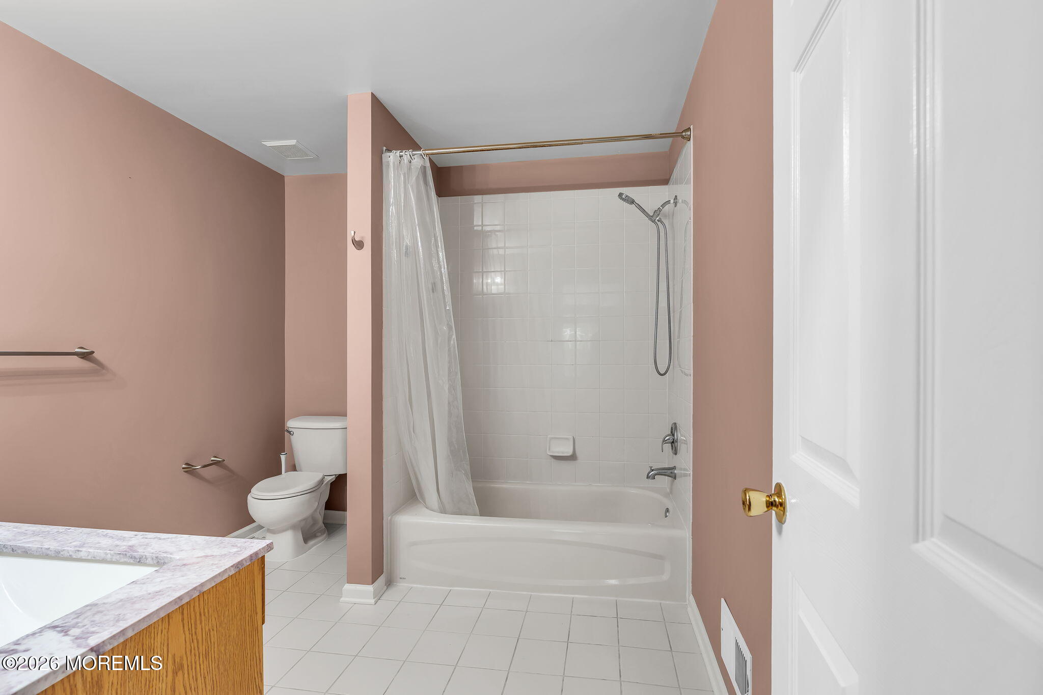 17 Forrest Court Tinton Falls NJ 07753