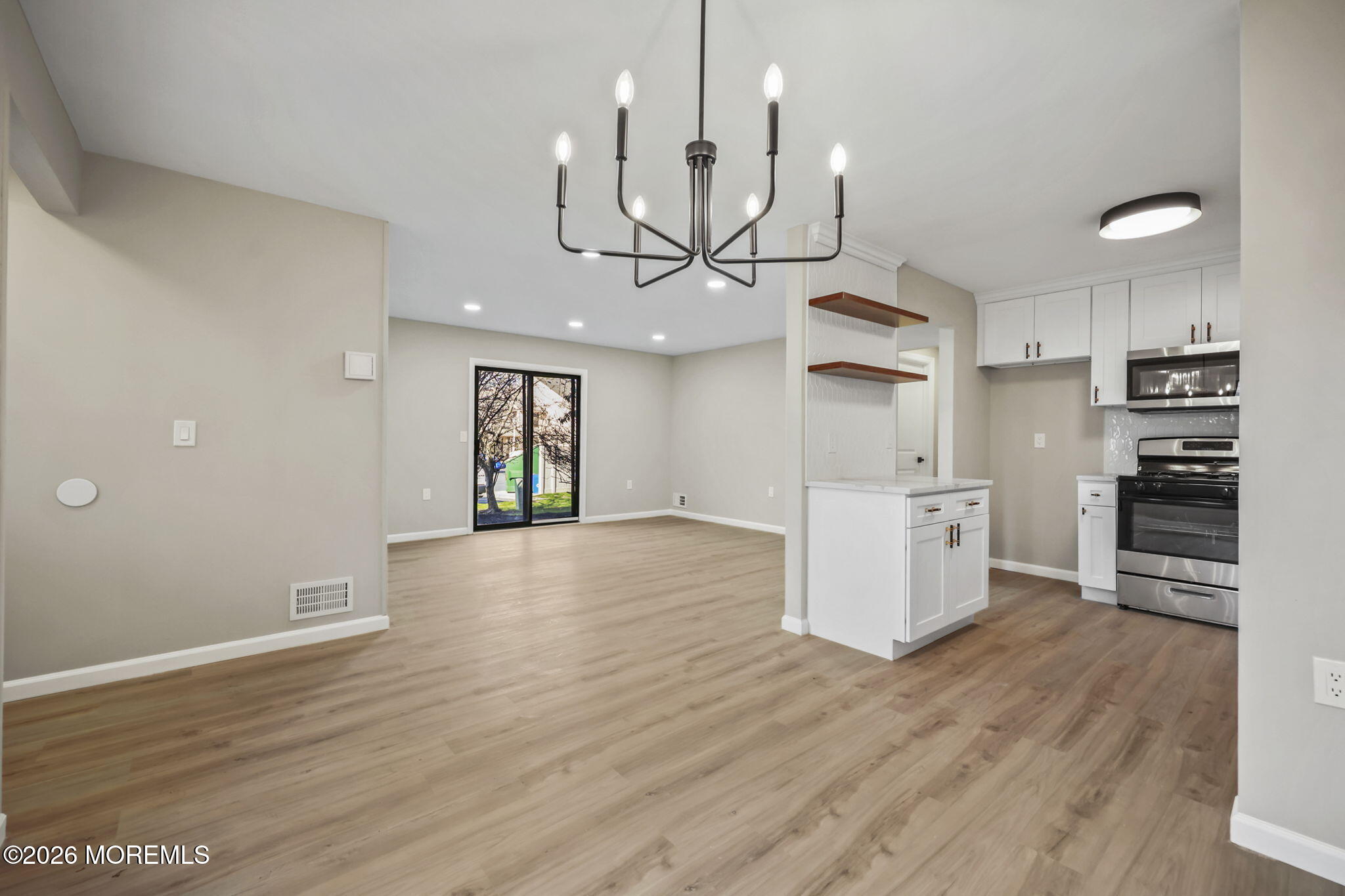802 Begonia Court Jackson NJ 08527