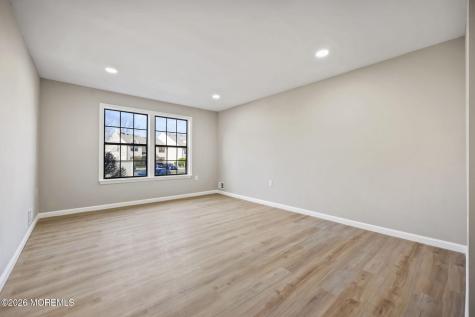 802 Begonia Court Jackson NJ 08527