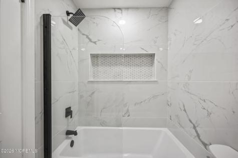 802 Begonia Court Jackson NJ 08527