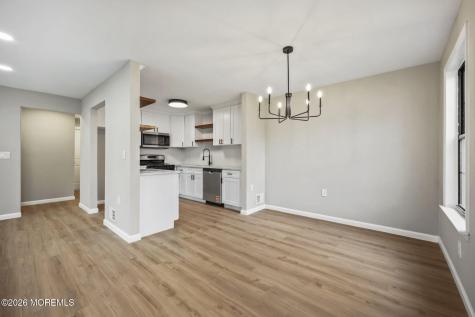 802 Begonia Court Jackson NJ 08527