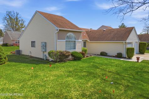 853 Ardmore Road Monroe NJ 08831